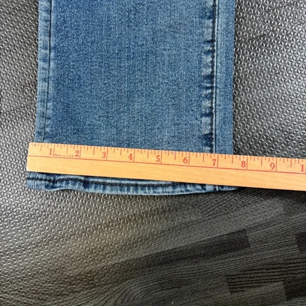 True Religion Jeans Mens 31x33 BLue Ricky Big T Relaxed Straight